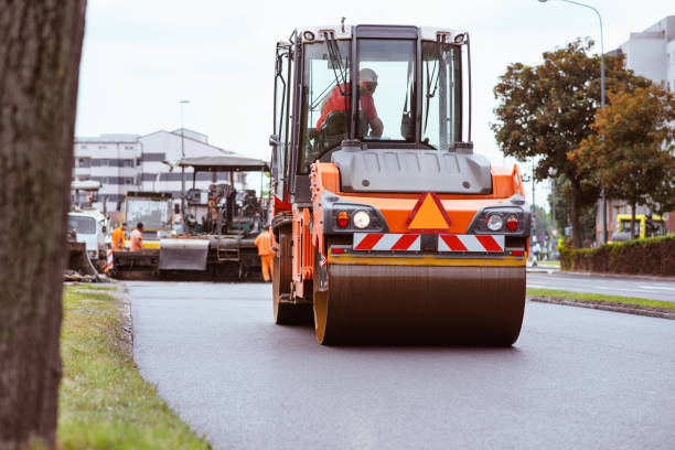 Best Driveway Paving Contractor  in Madison, IL